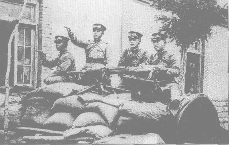日军在济南城内对中国人开枪射击